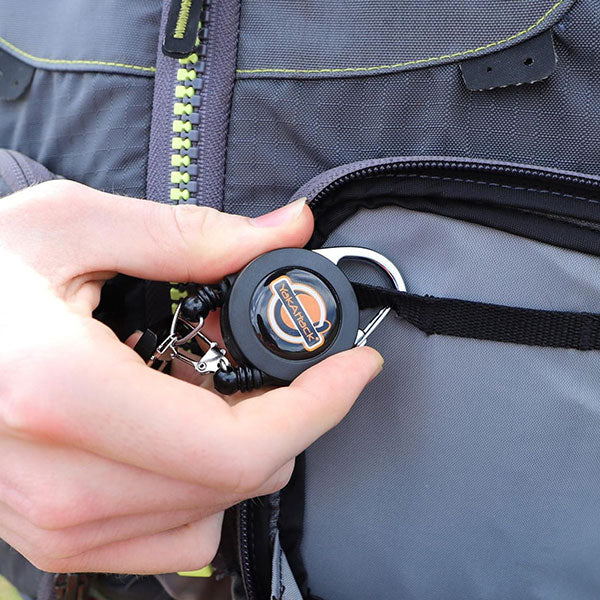 YakAttack Double Attachment Clip-On Retractor